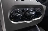 Renault Logan 17 из 23