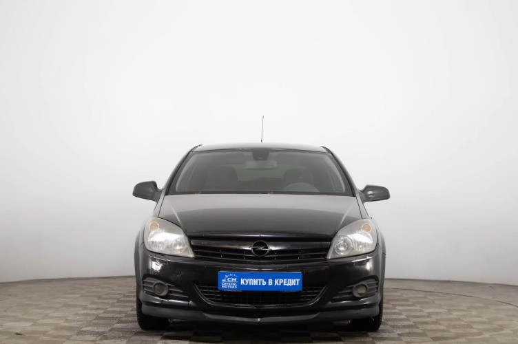 Opel Astra GTC 2 из 5
