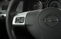 Opel Astra GTC 14 из 21