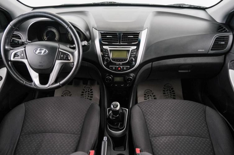 Hyundai Solaris 10 из 21