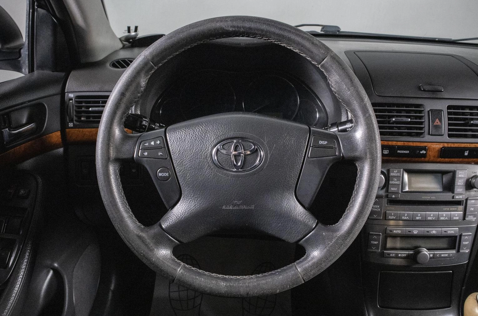 Toyota Avensis 11 из 17