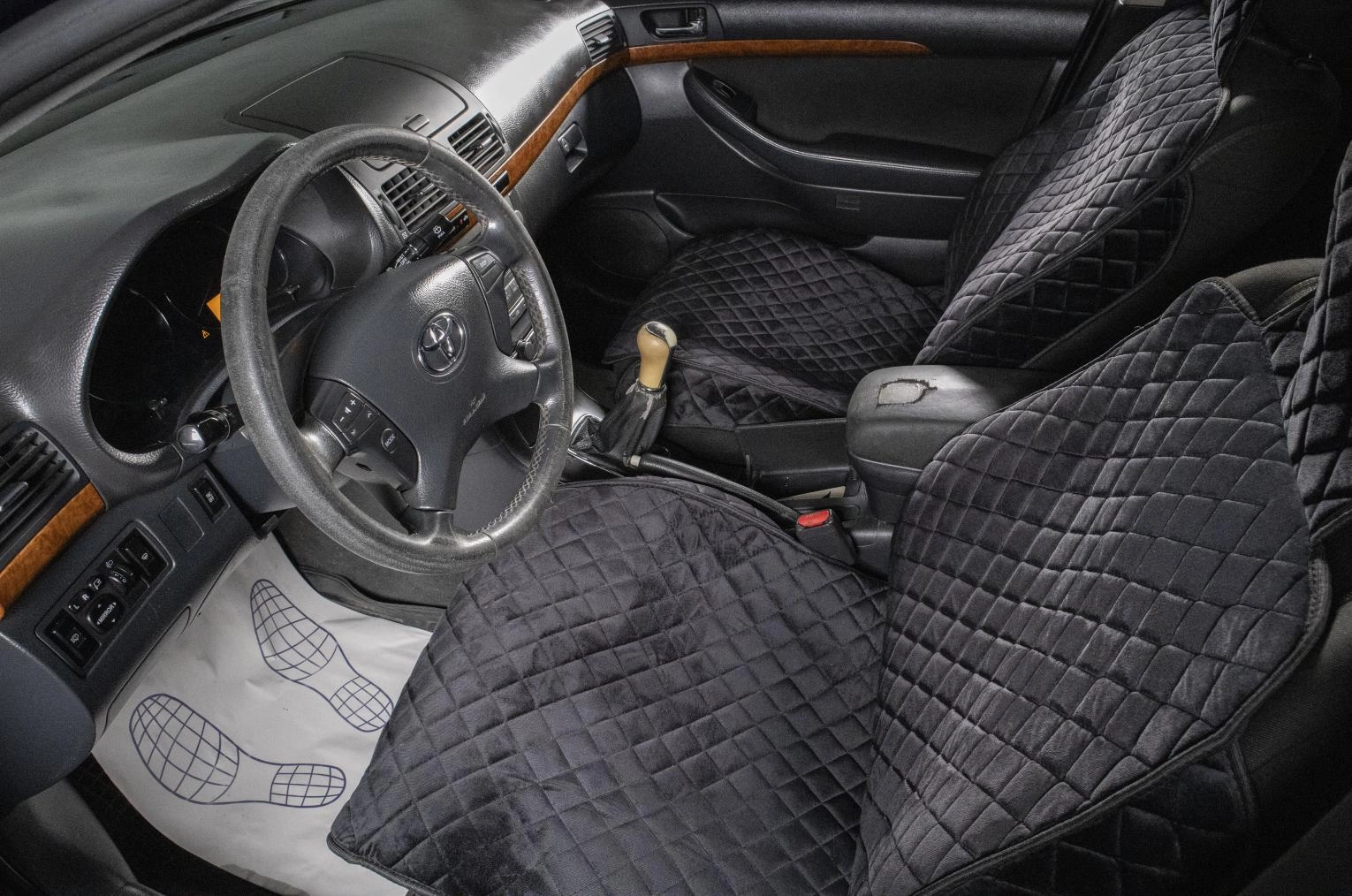 Toyota Avensis 8 из 17