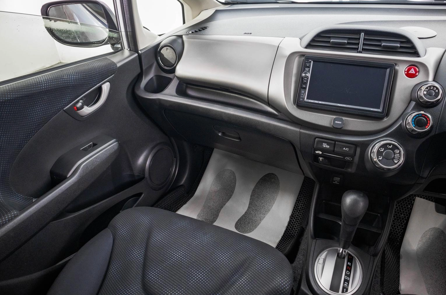 Honda Fit 21 из 25