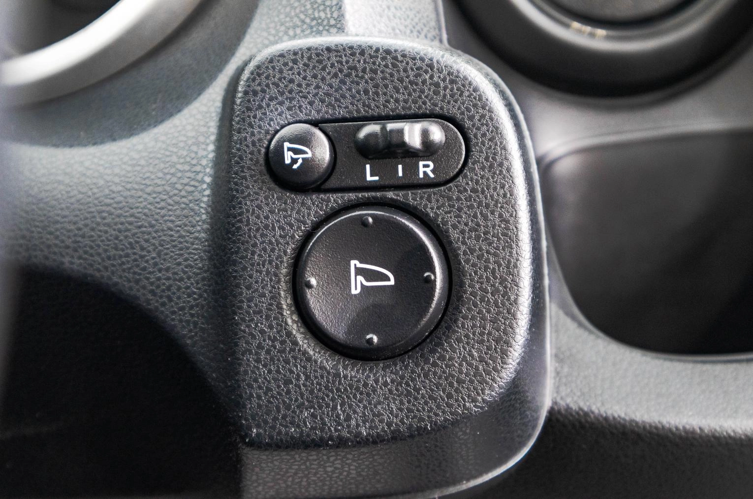 Honda Fit 13 из 25