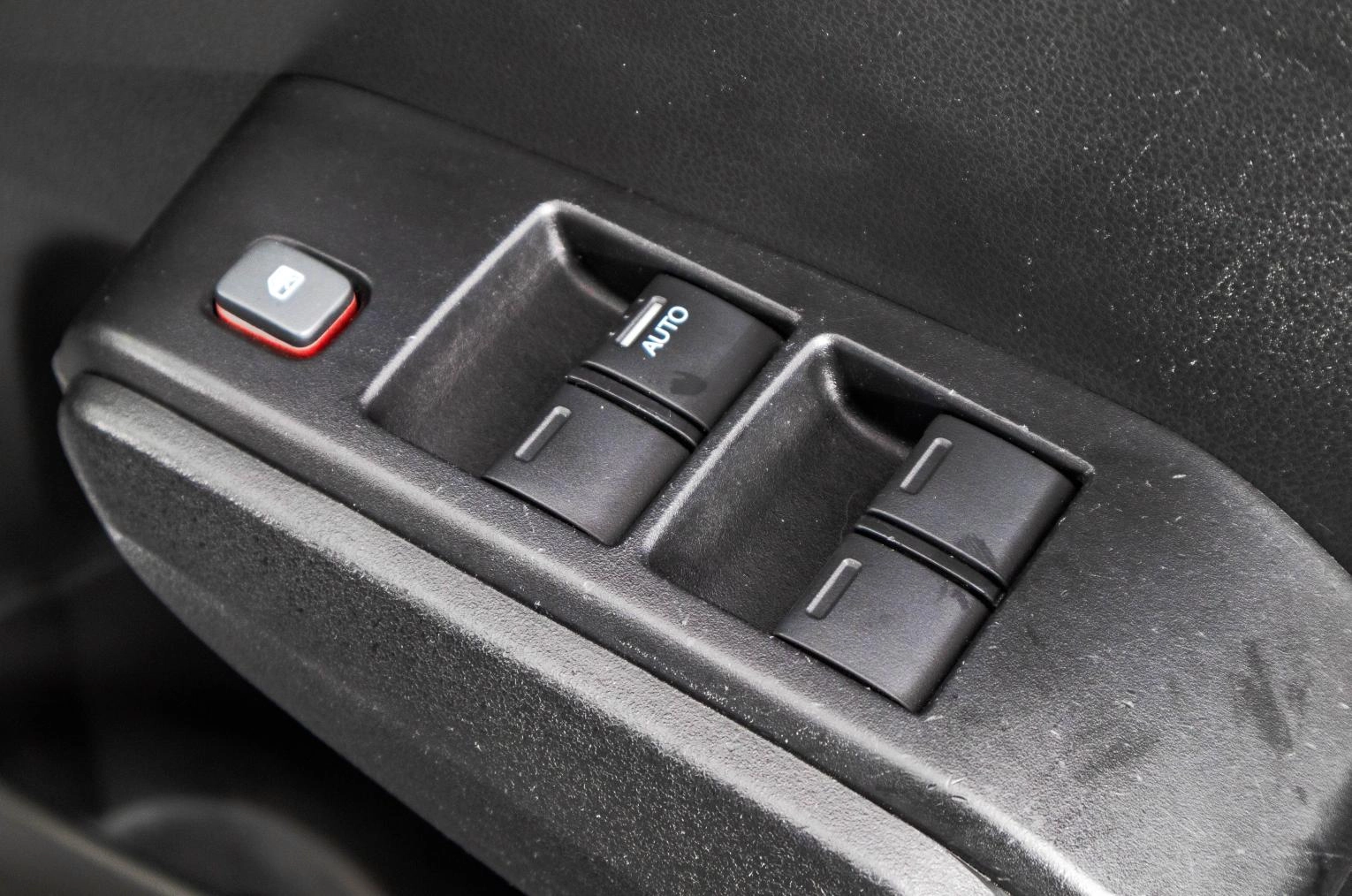 Honda Fit 12 из 25