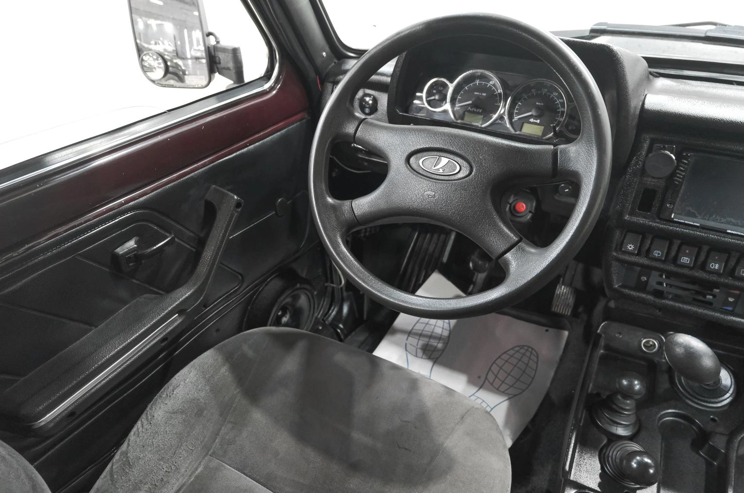 ВАЗ (LADA) 4x4 (Нива) 9 из 26