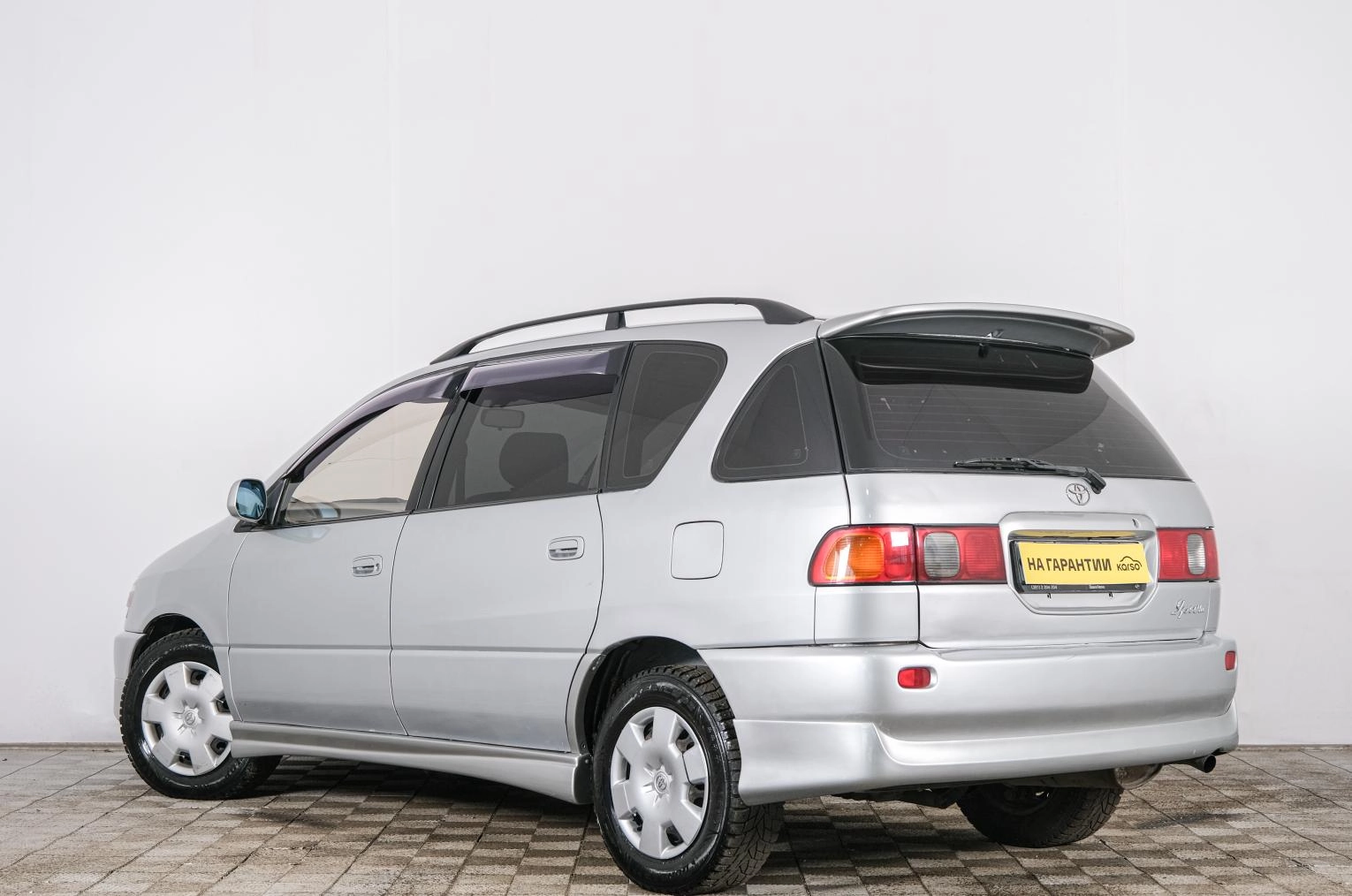 Toyota Ipsum 4 из 20