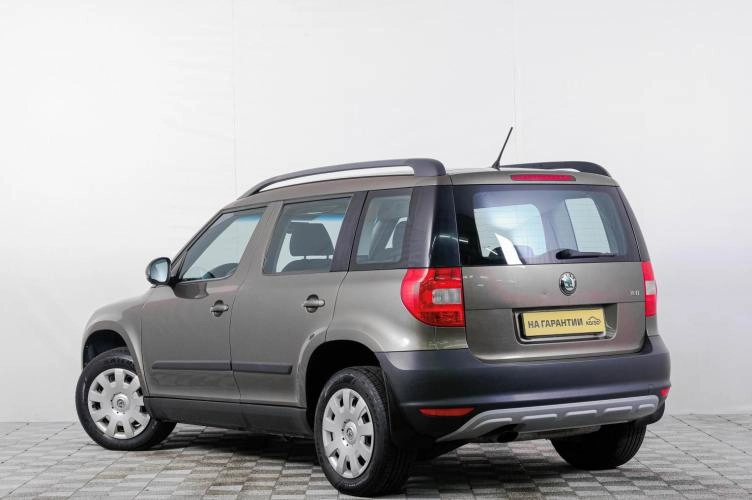 Skoda Yeti 4 из 5