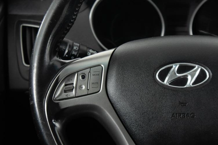 Hyundai ix35 16 из 22