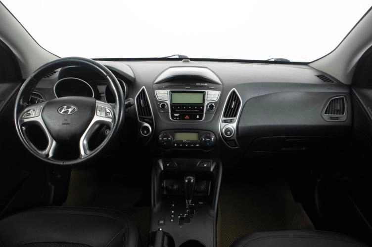 Hyundai ix35 13 из 22