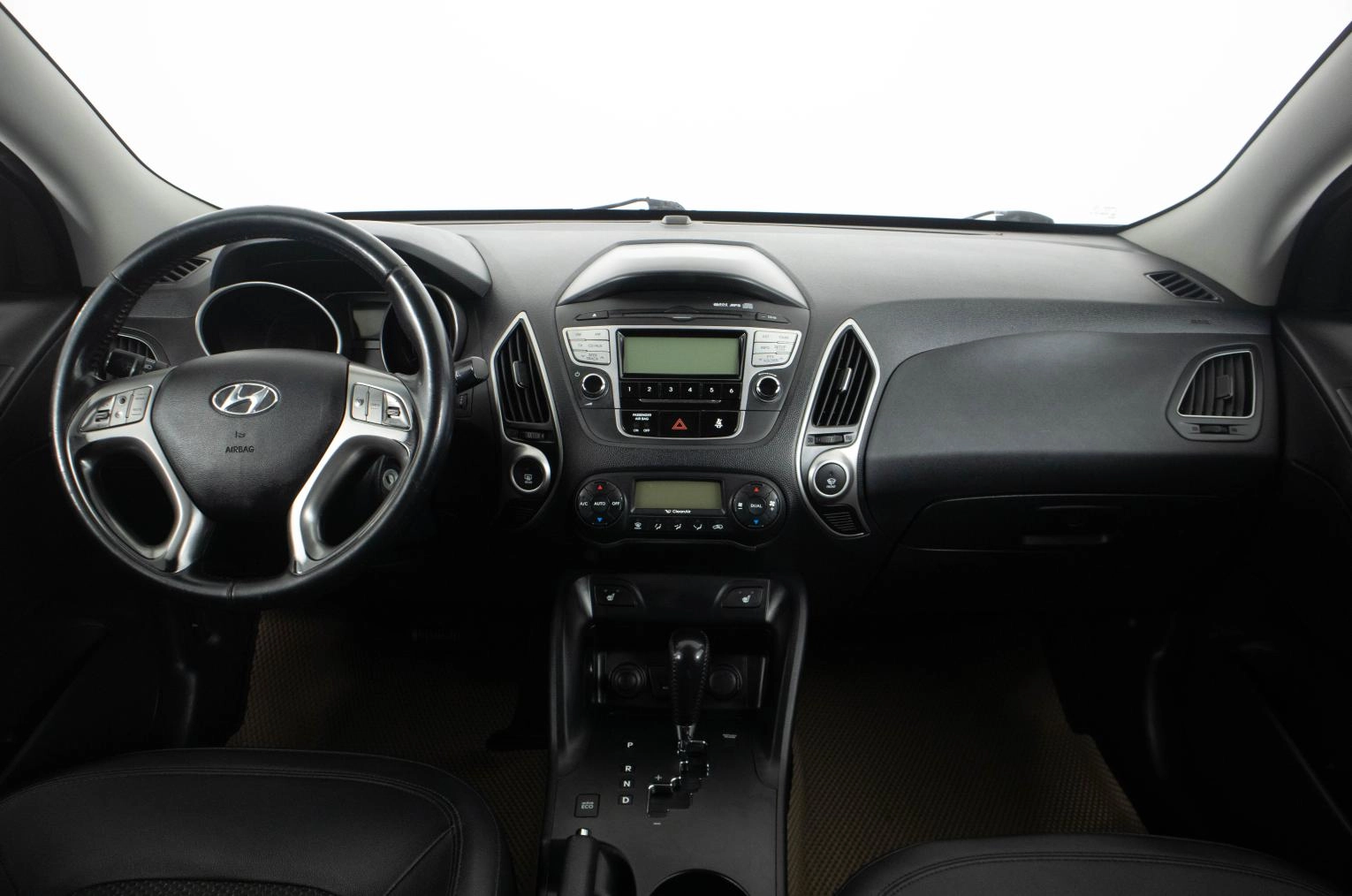 Hyundai ix35 13 из 22