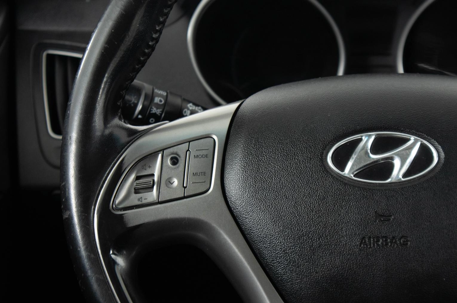 Hyundai ix35 16 из 22