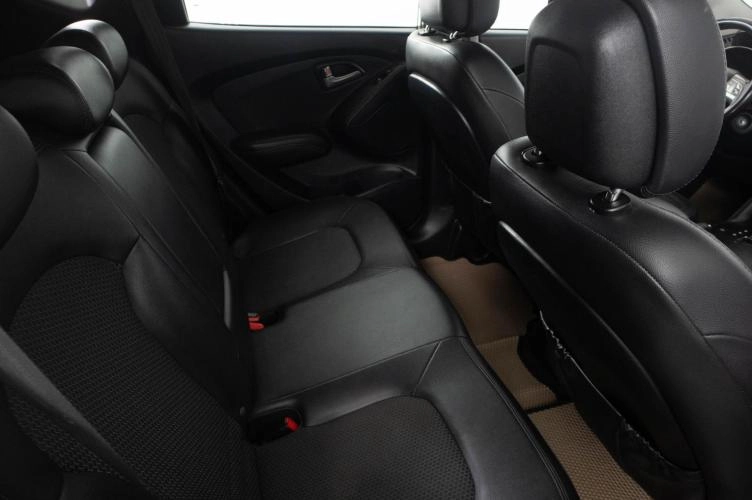 Hyundai ix35 10 из 22