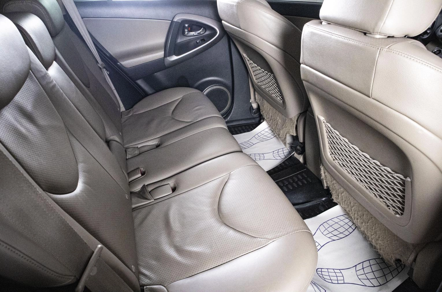 Toyota RAV4 18 из 19