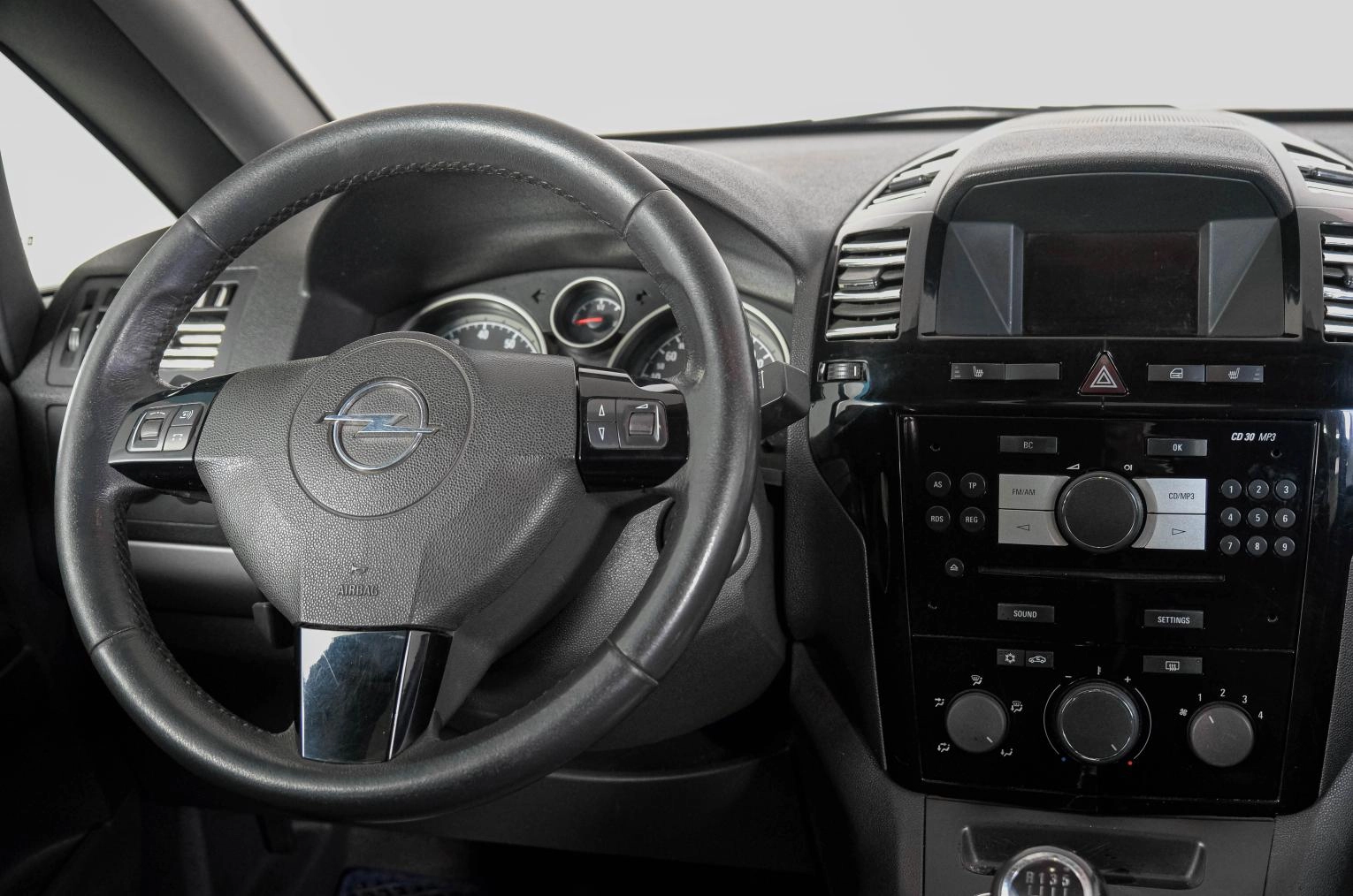 Opel Zafira 12 из 22
