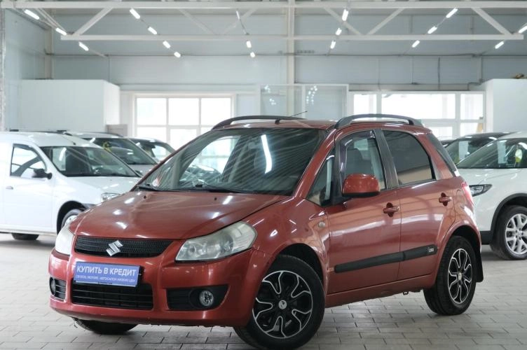 Suzuki SX4 3 из 5
