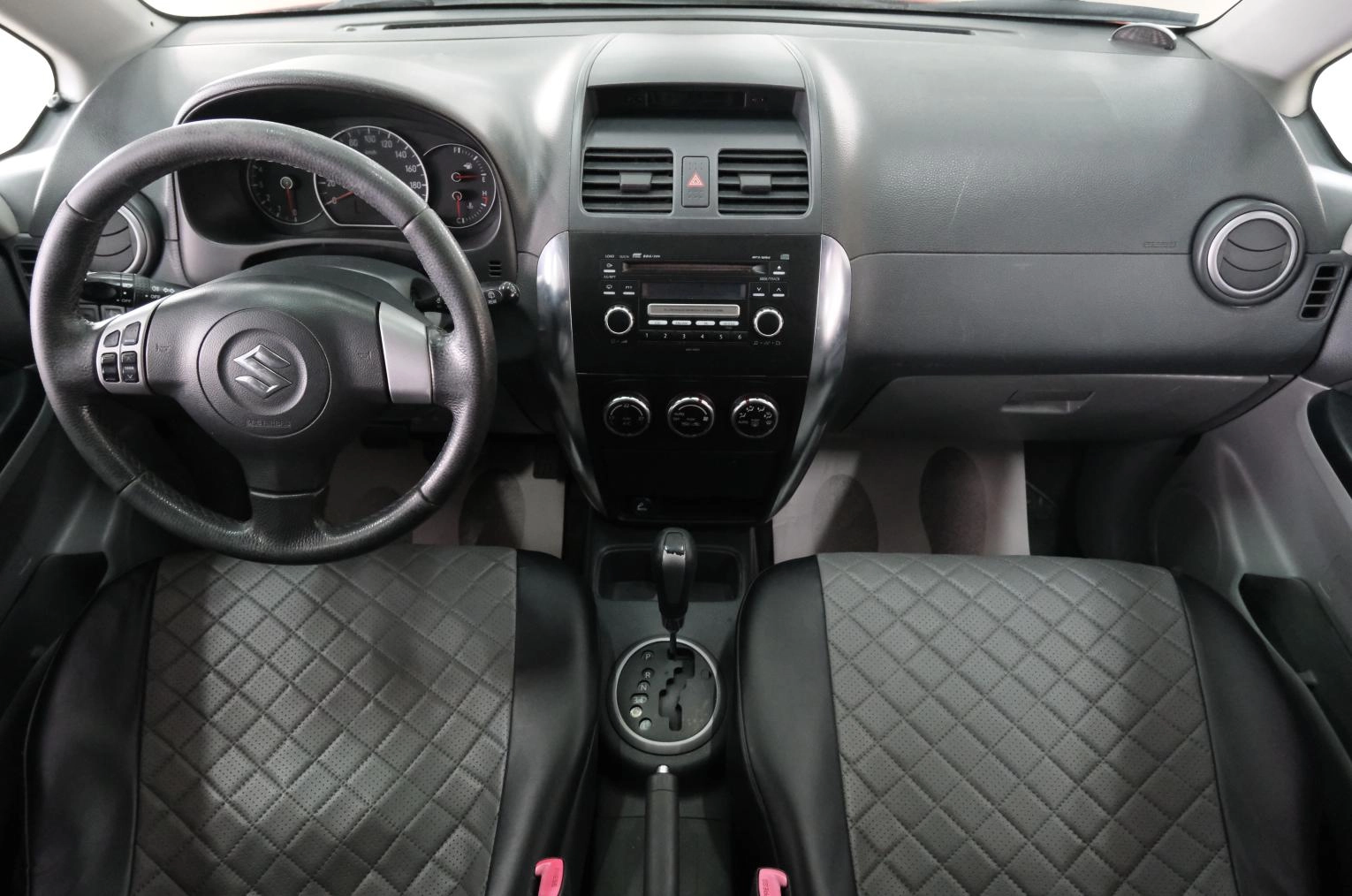 Suzuki SX4 13 из 22