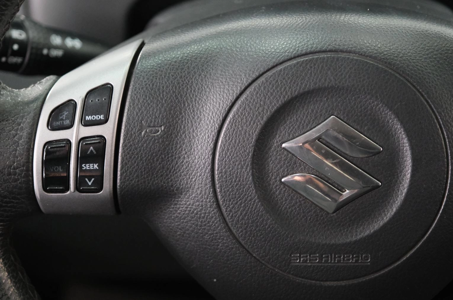 Suzuki SX4 12 из 22