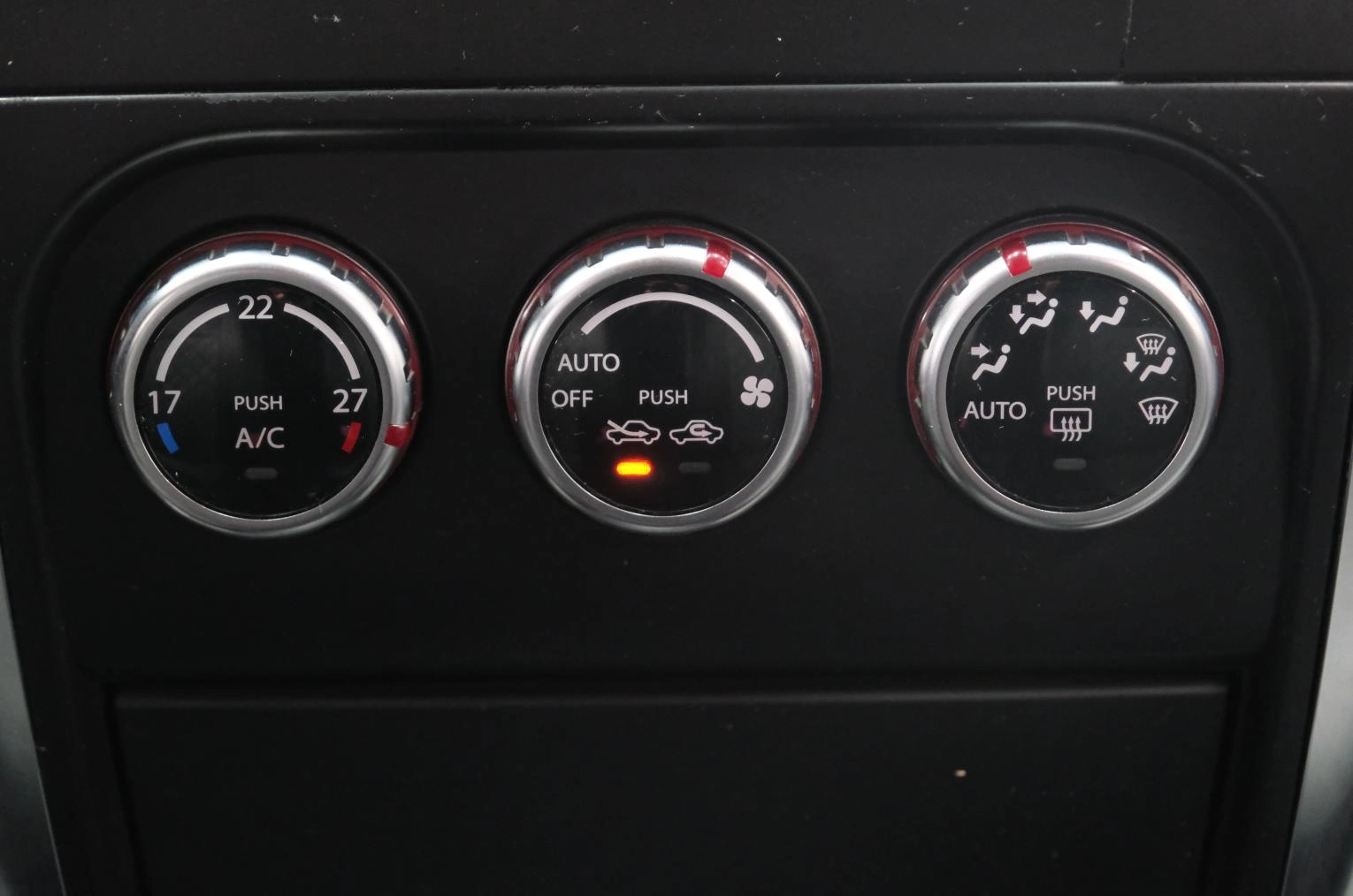 Suzuki SX4 15 из 22