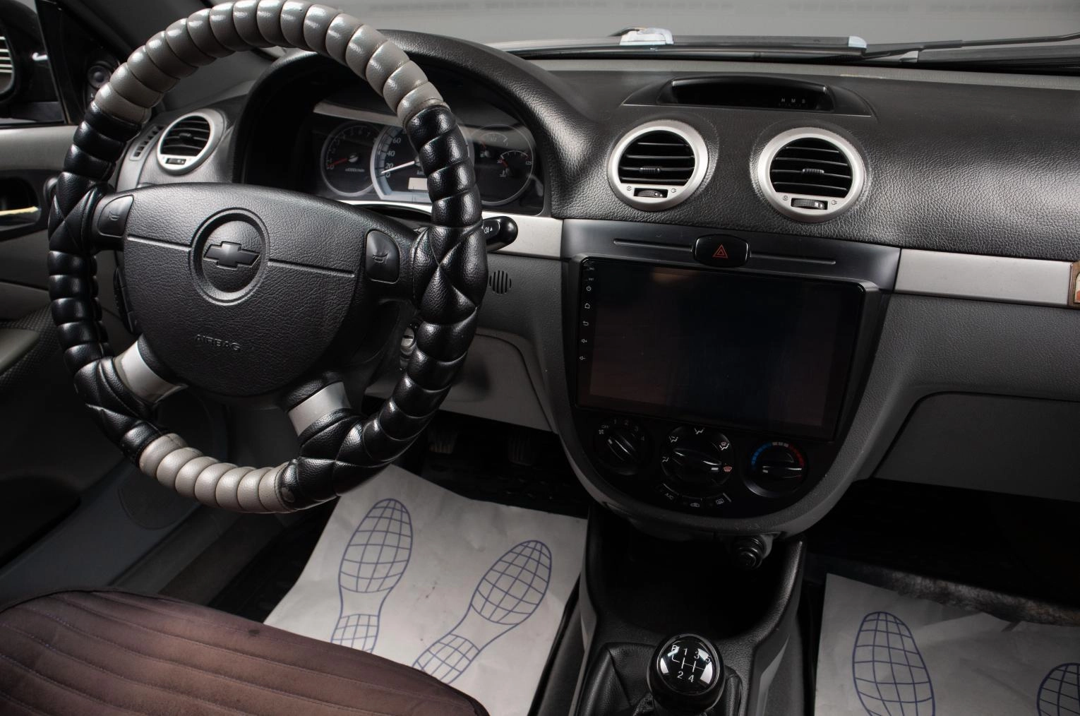 Chevrolet Lacetti 8 из 16