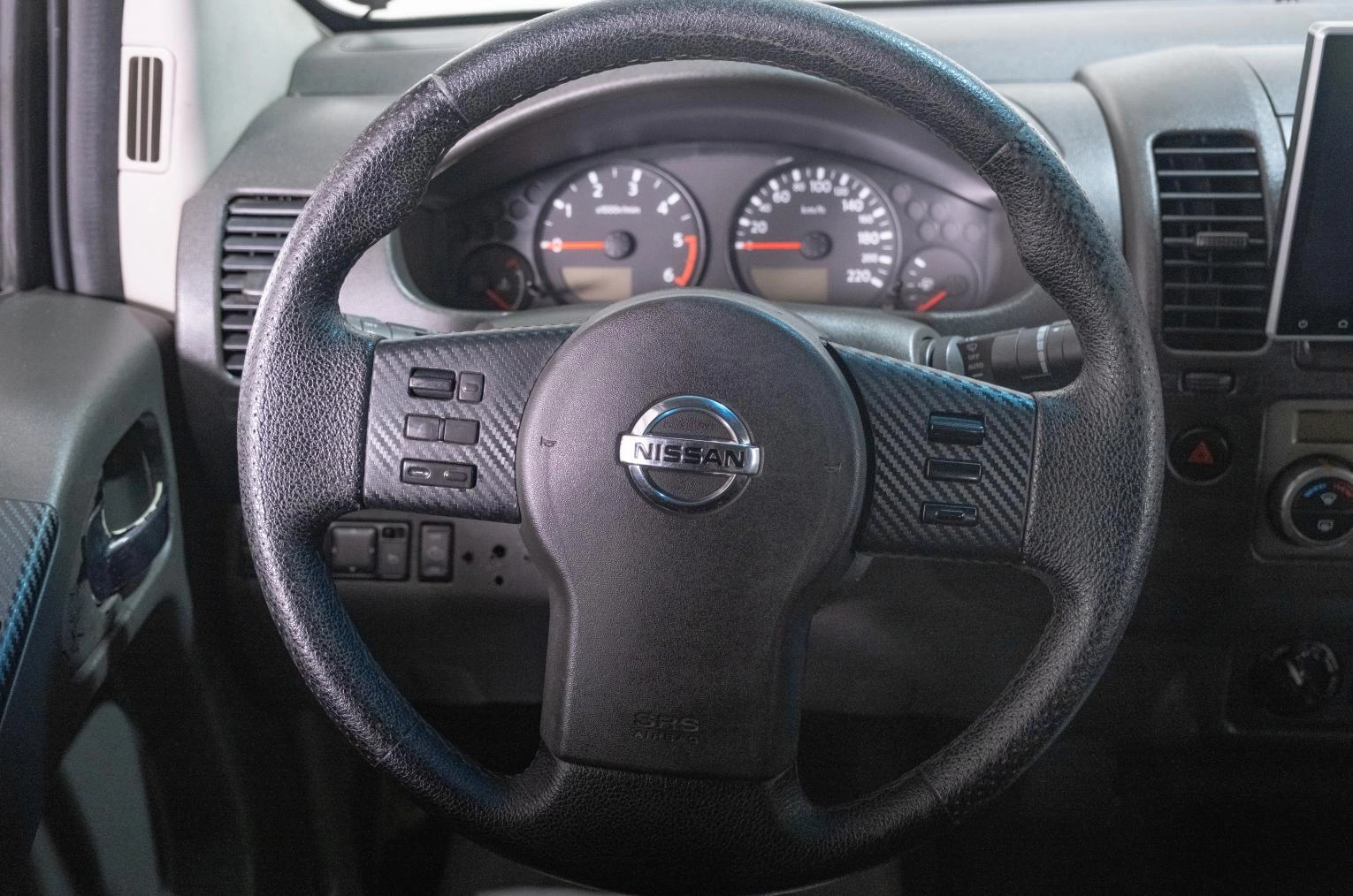 Nissan Navara 13 из 22