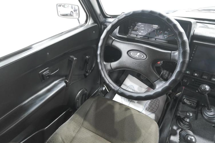 ВАЗ (LADA) 4x4 (Нива) 9 из 20