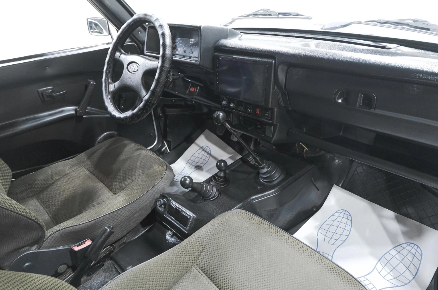 ВАЗ (LADA) 2131 (4x4) Рысь 8 из 20