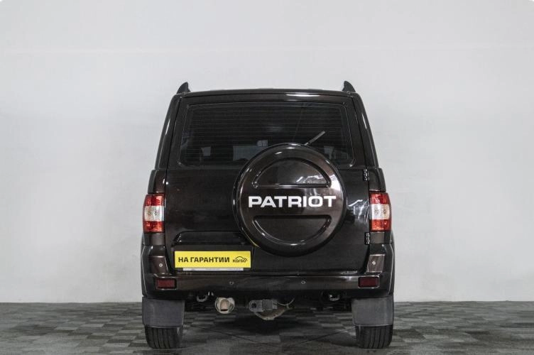 УАЗ Patriot 5 из 5