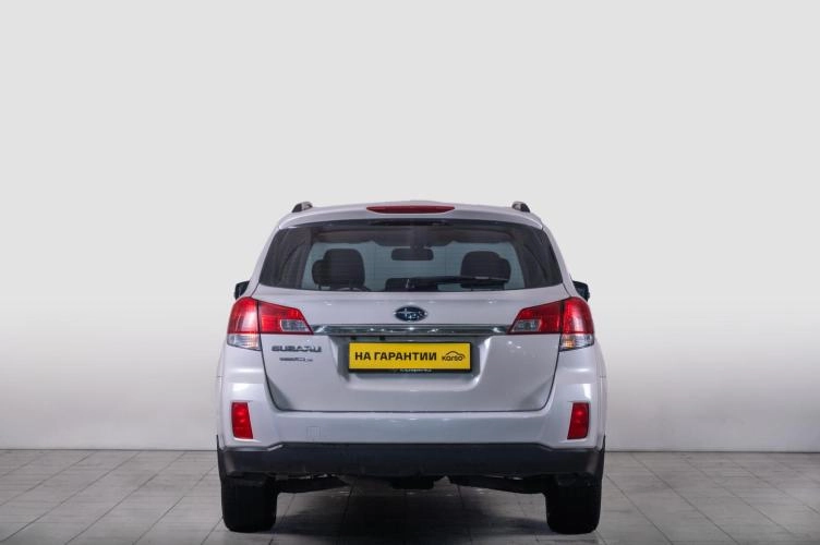 Subaru Outback 4 из 5