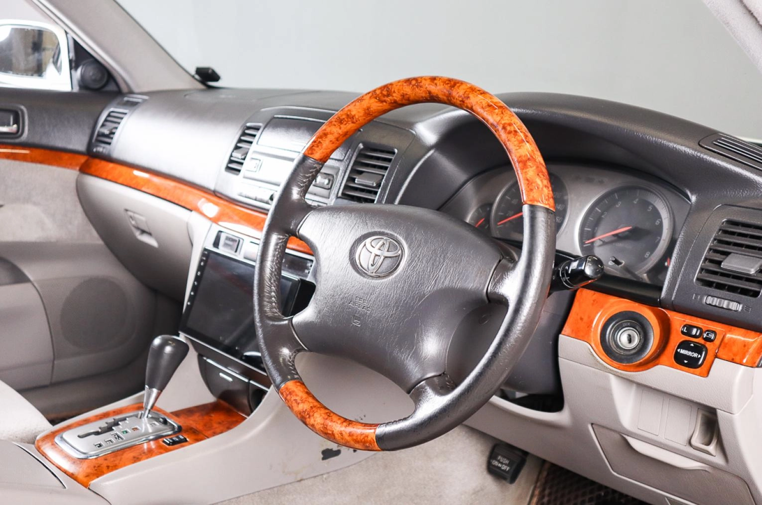 Toyota Mark II 7 из 19