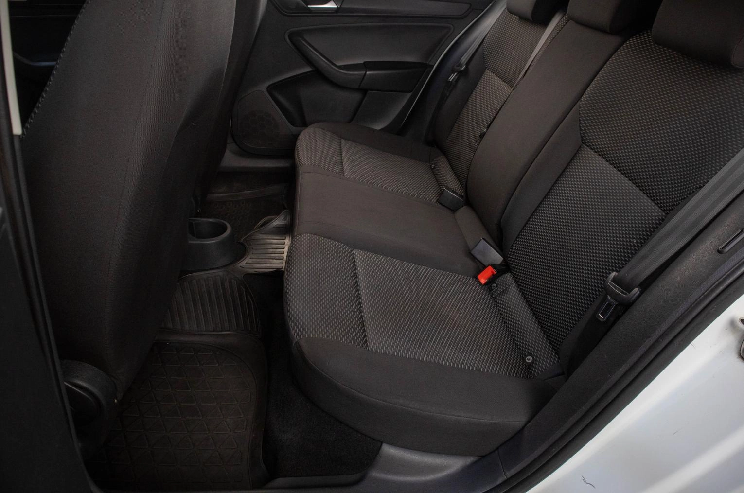 Volkswagen Polo 16 из 16