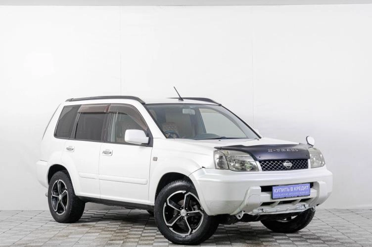 Nissan X-Trail 2002 года