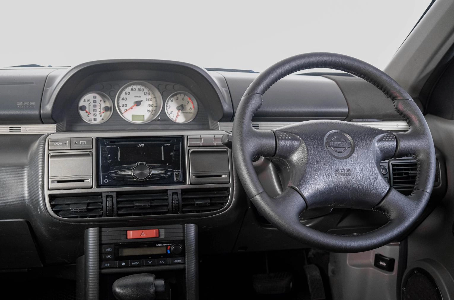 Nissan X-Trail 14 из 21