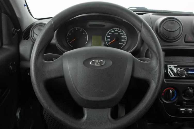 ВАЗ (LADA) Granta 15 из 20