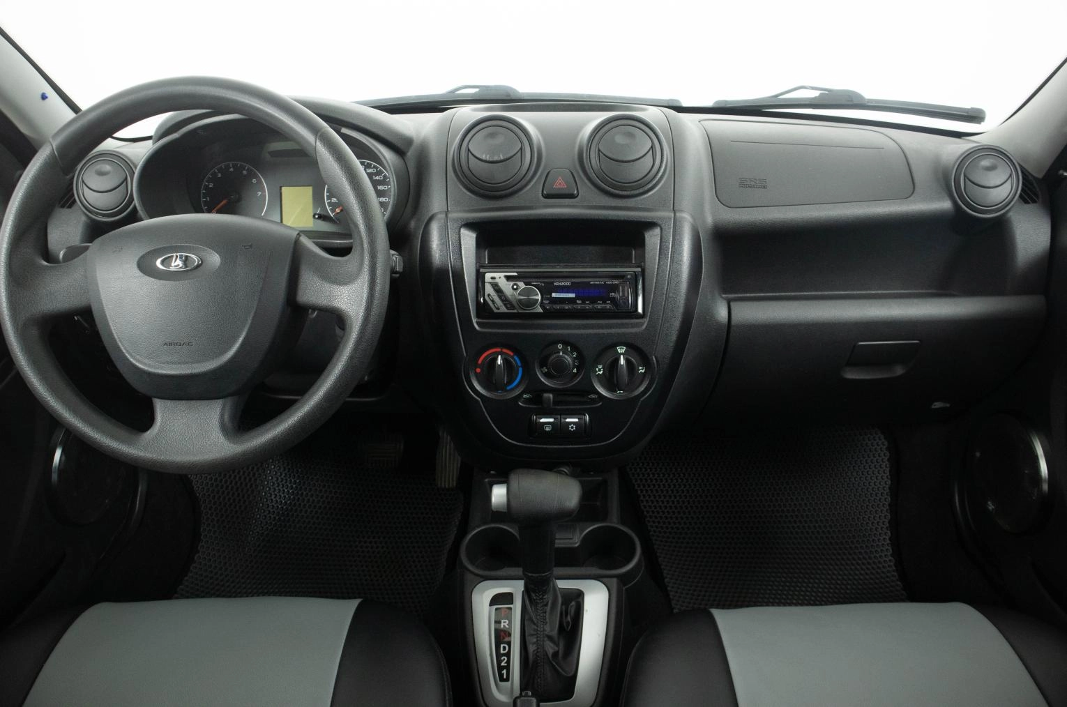 ВАЗ (LADA) Granta 13 из 20