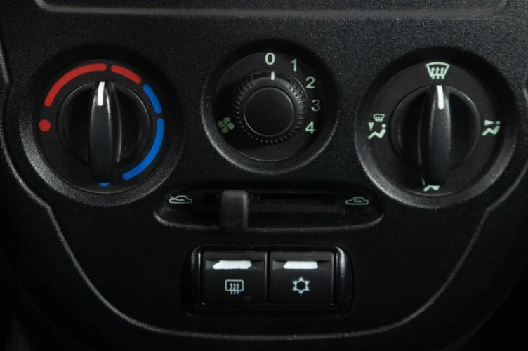 ВАЗ (LADA) Granta 17 из 20