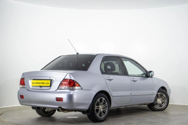 Mitsubishi Lancer 4 из 5