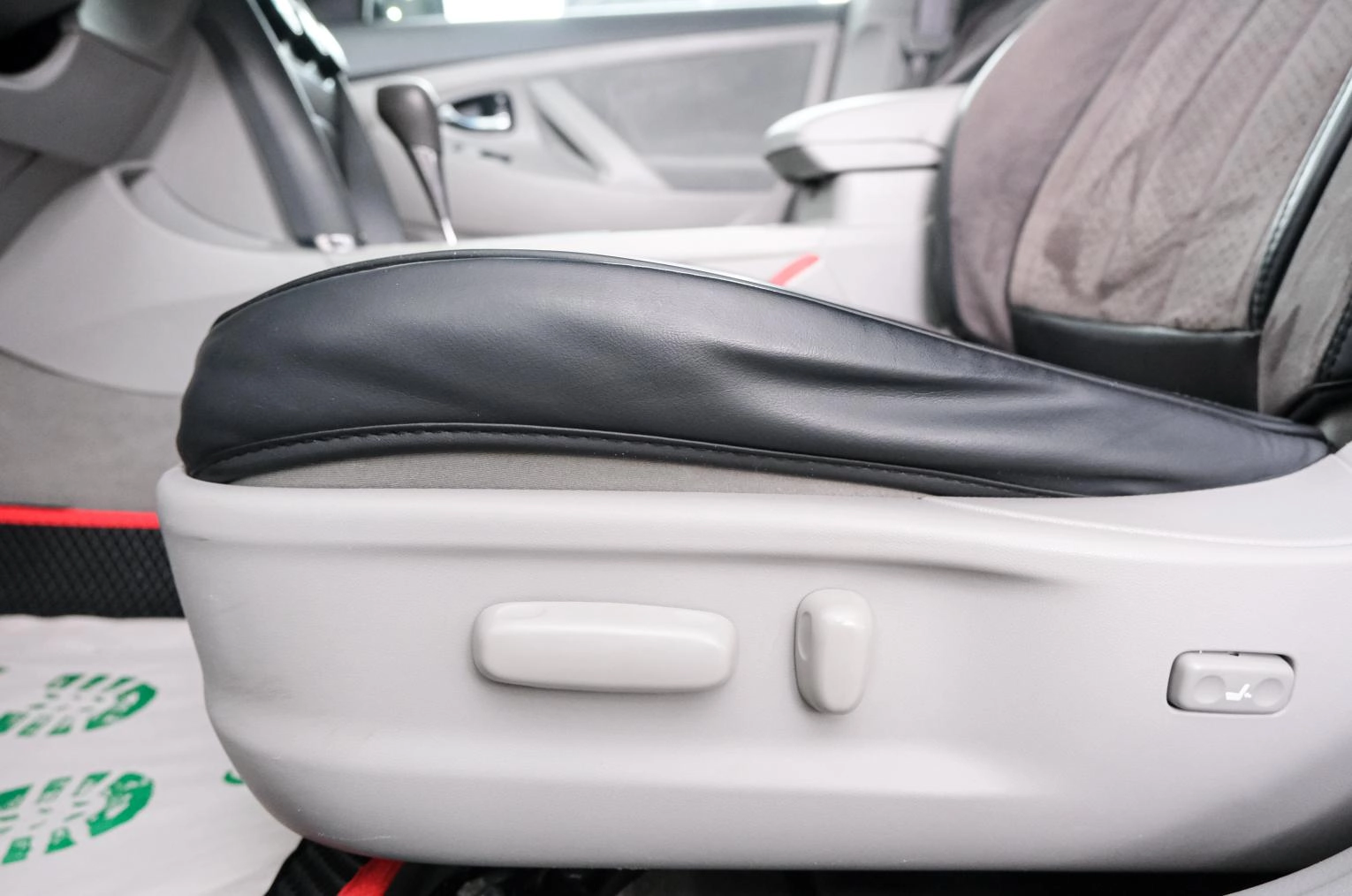 Toyota Camry 17 из 20