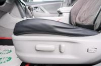 Toyota Camry 17 из 20