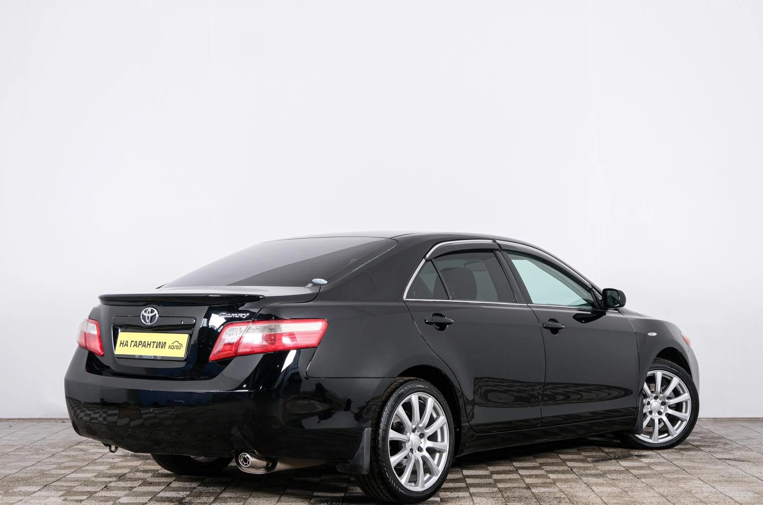 Toyota Camry 6 из 20