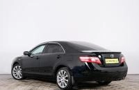 Toyota Camry 4 из 20