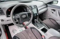 Toyota Camry 8 из 20