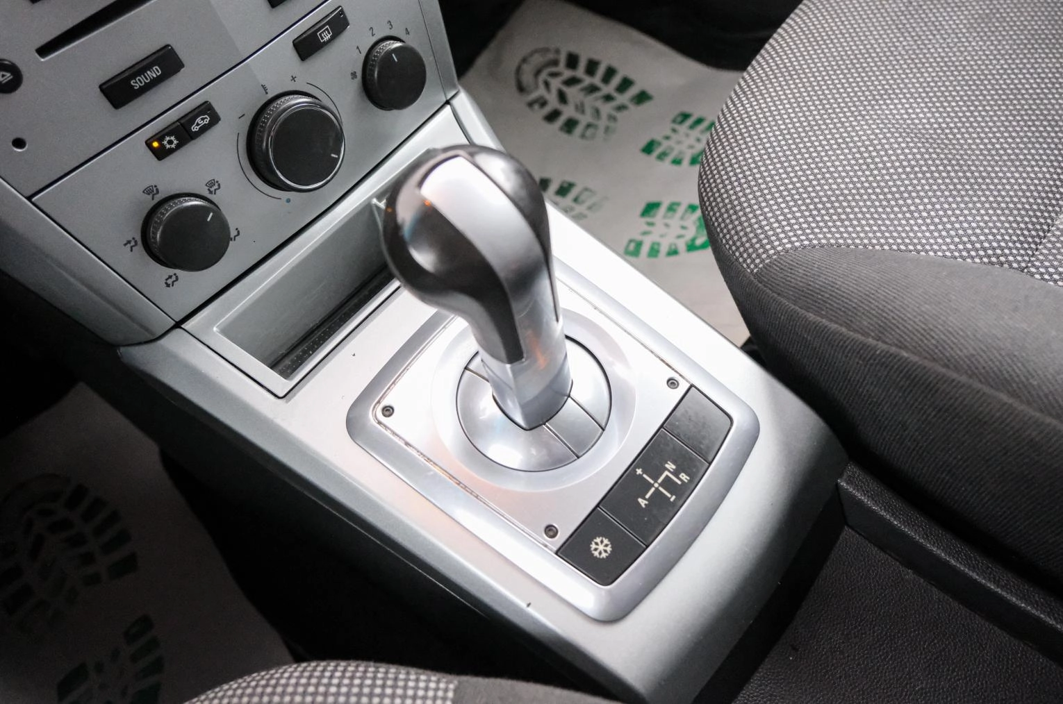 Opel Astra 16 из 22