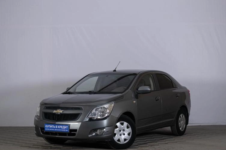 Chevrolet Cobalt 3 из 5