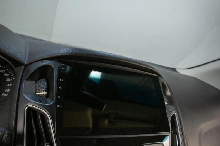 Ford Focus 13 из 19