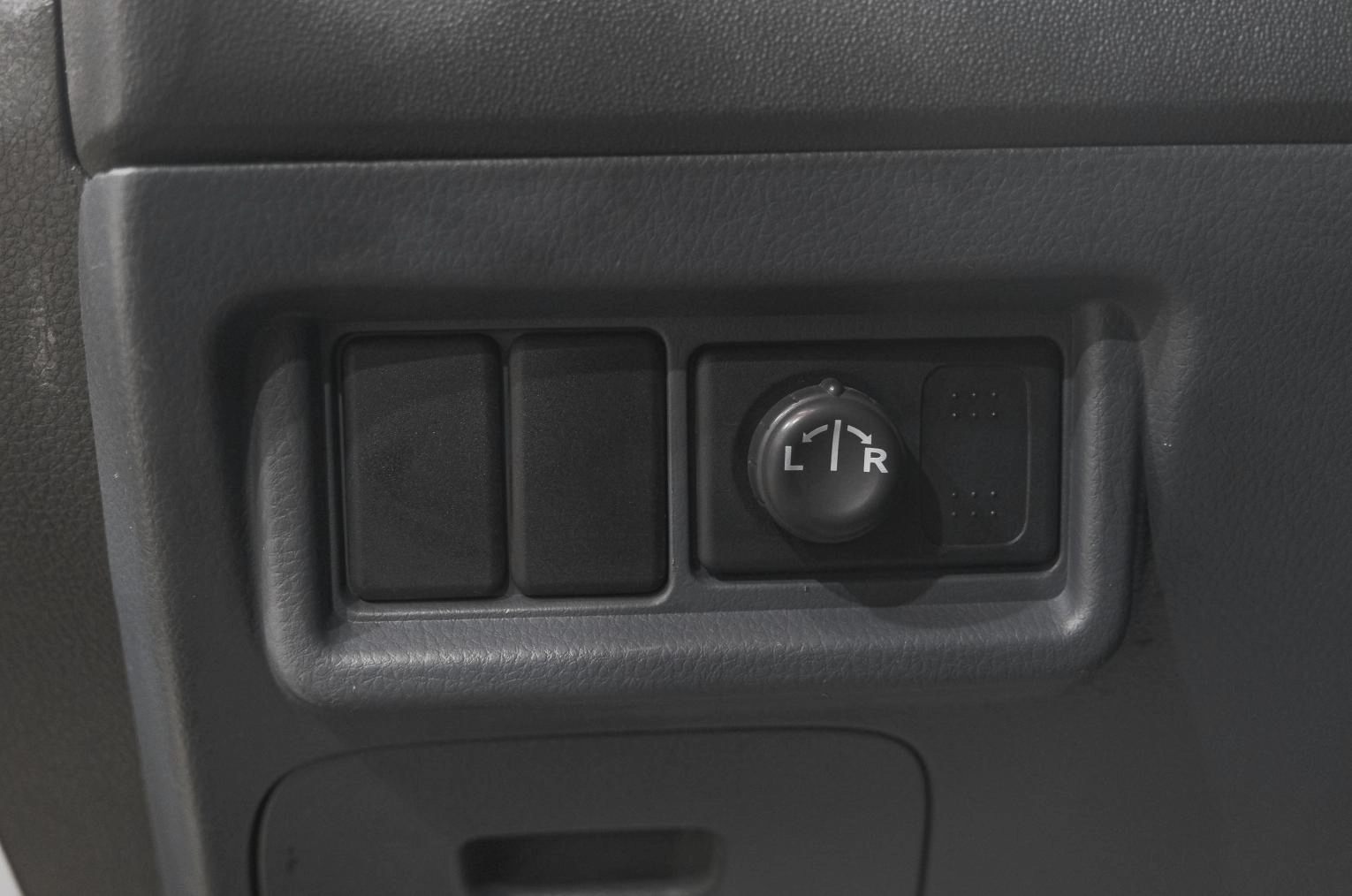 Nissan Primera 21 из 25