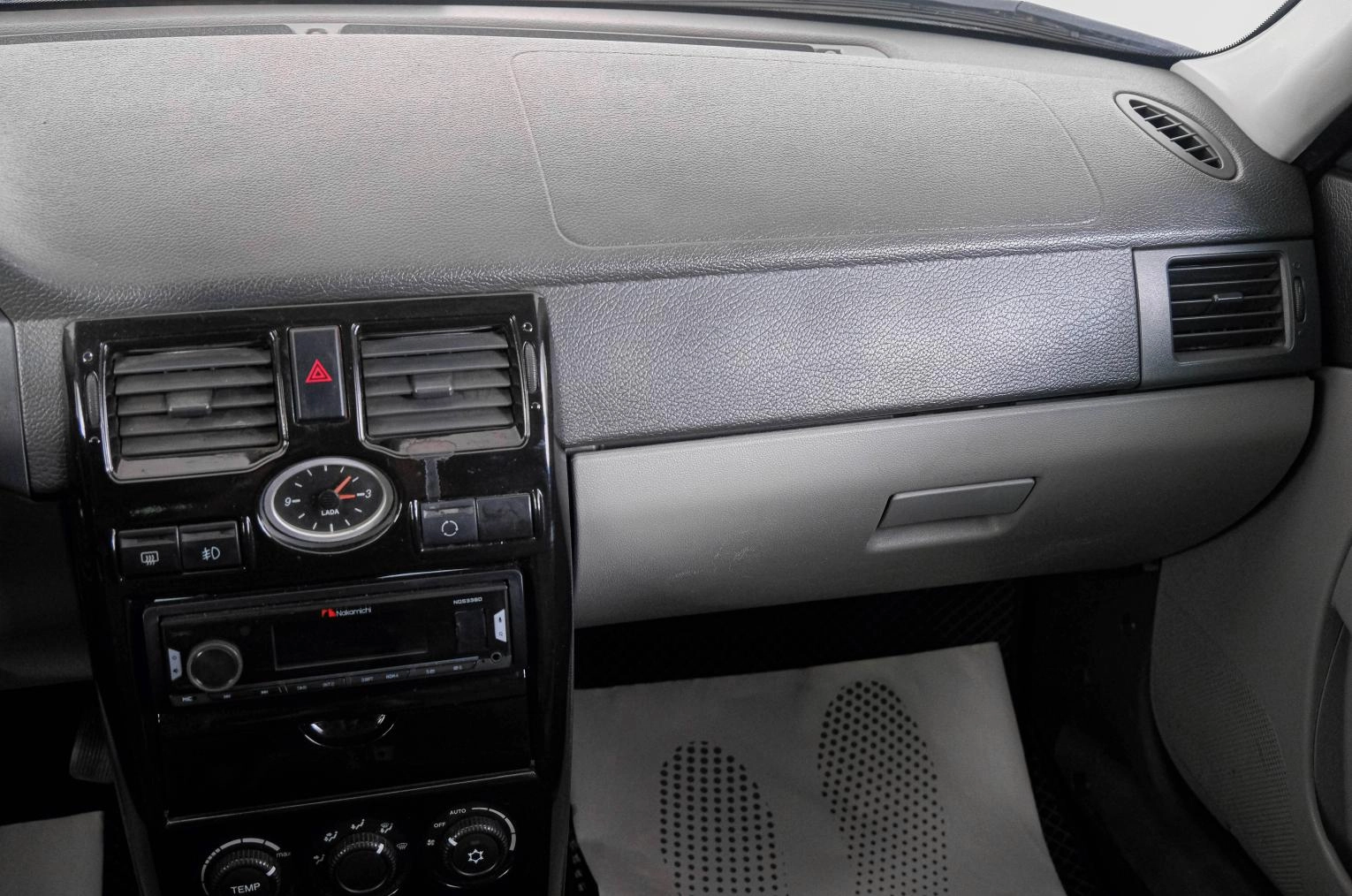 ВАЗ (LADA) Priora 14 из 20