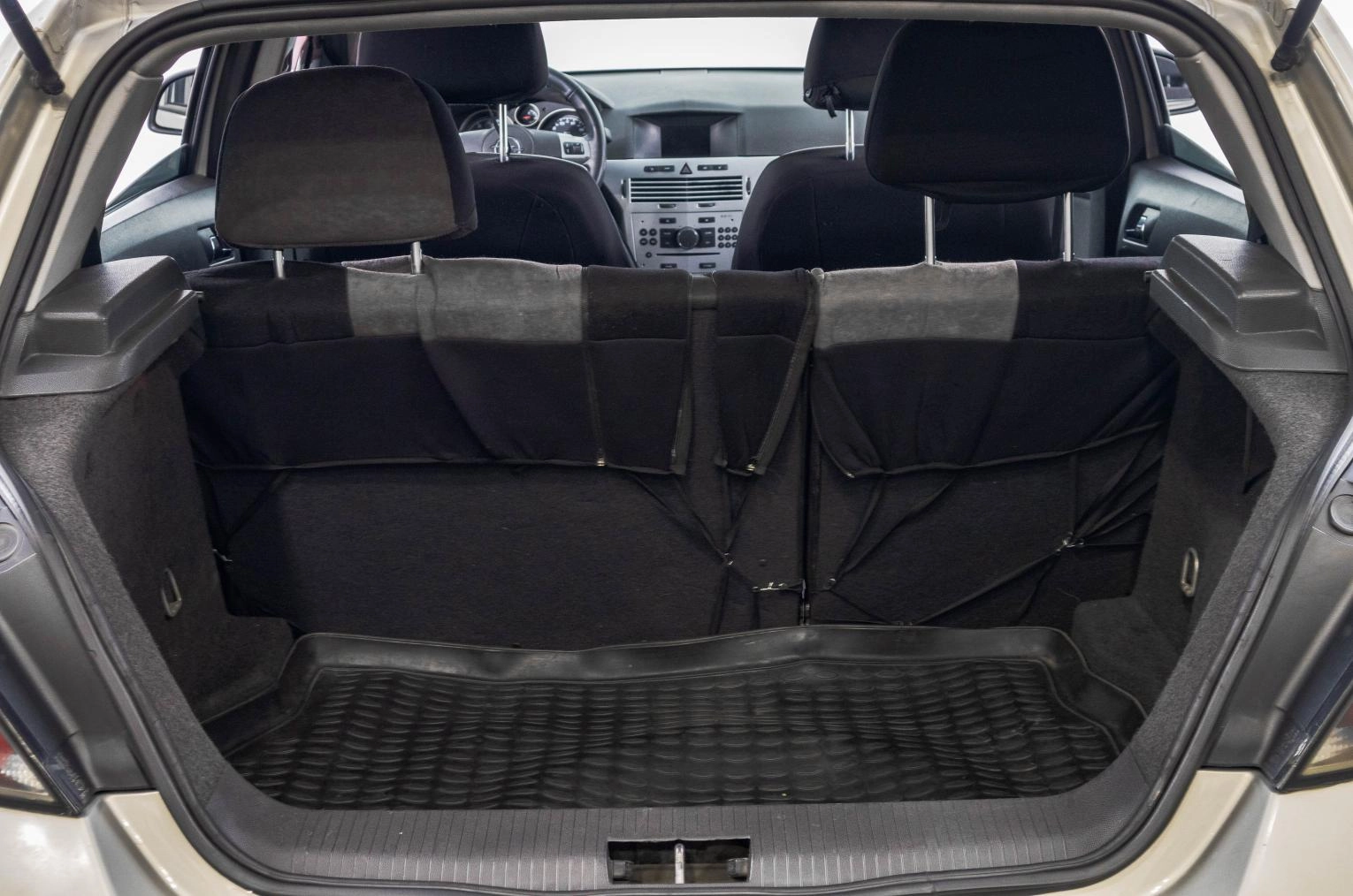 Opel Astra 26 из 26