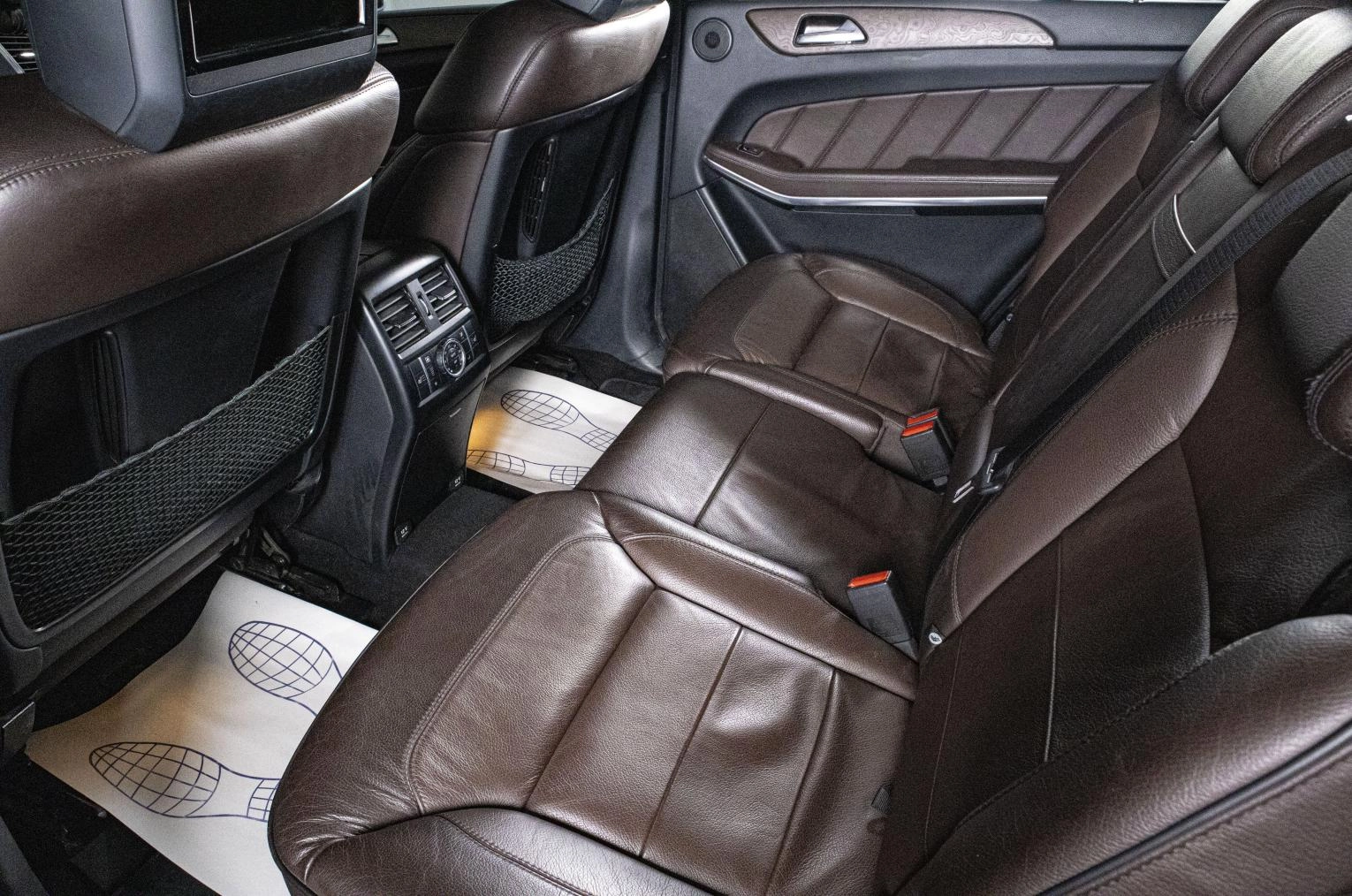 Mercedes-Benz GL-класс 20 из 27