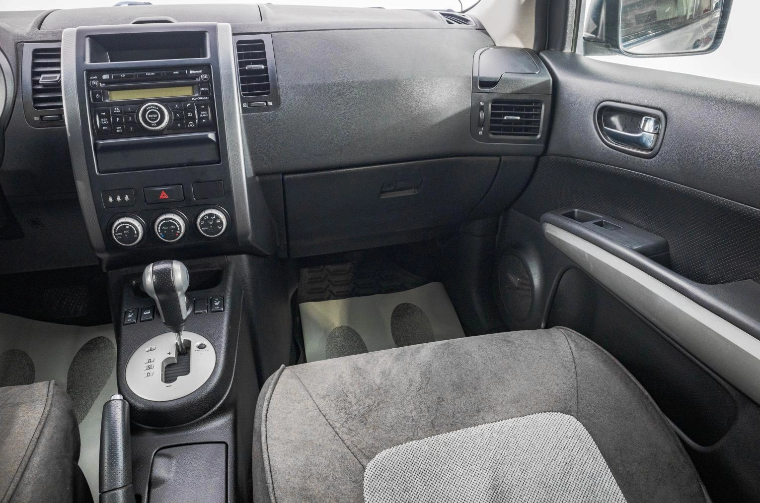 Nissan X-Trail 24 из 30